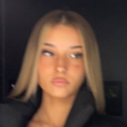 Mirabelle Rose